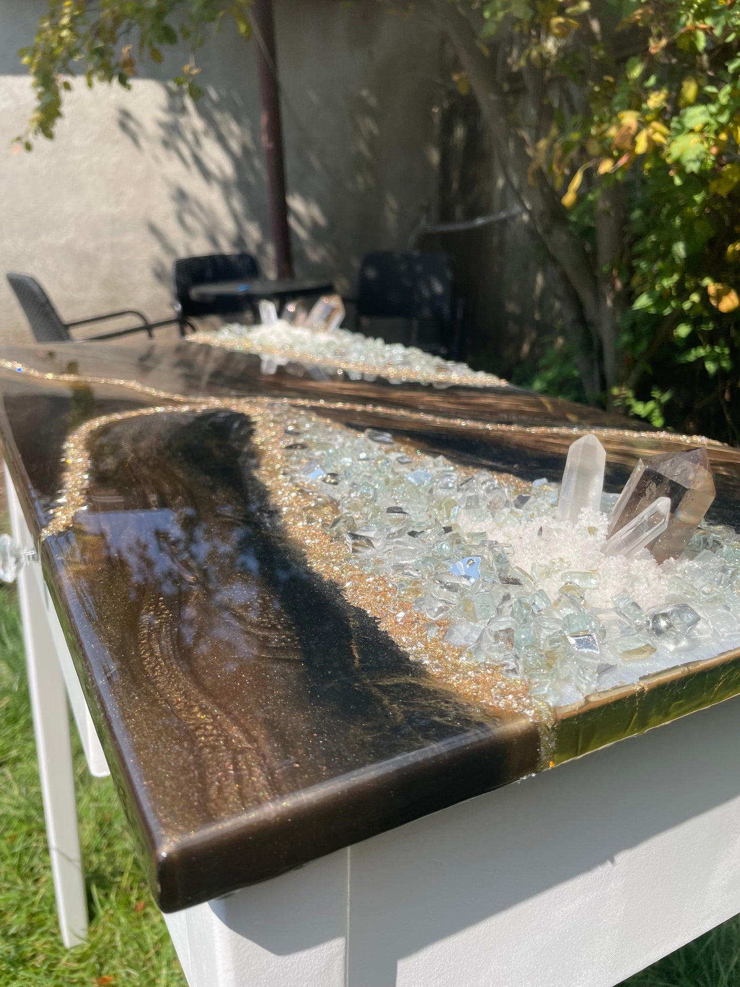 Table with smoky quartz and clear quartz